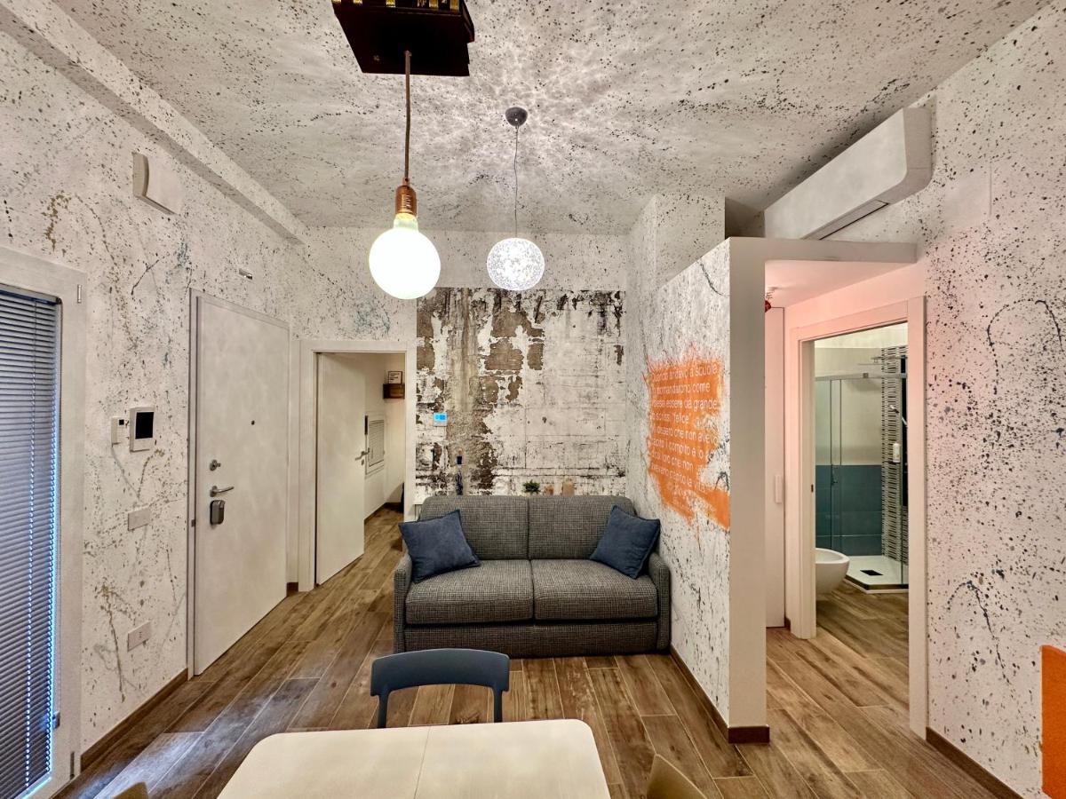 Bed Art Relaxing Suite - Appartamento Con Sauna Happiness Suite Gallery San Benedetto del Tronto Exterior photo